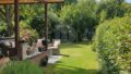 Terrasse u. Garten